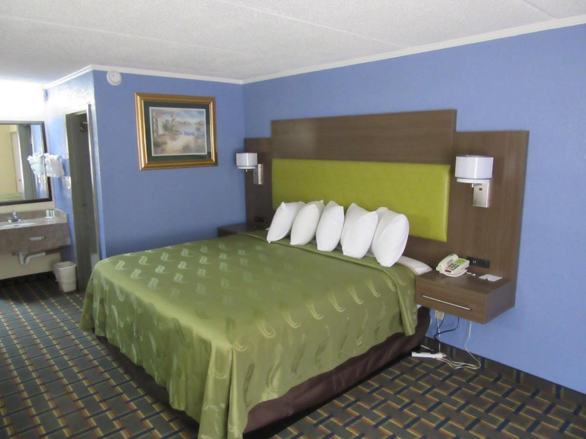 Quality Inn & Suites Near Six Flags East Atlanta Extérieur photo
