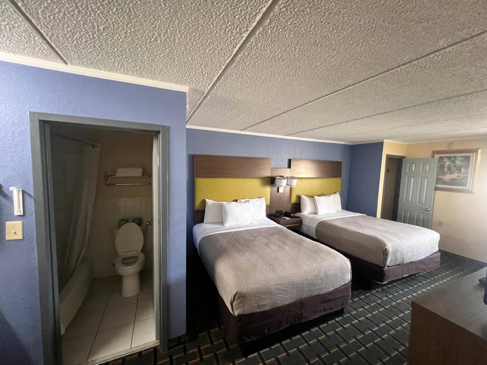 Quality Inn & Suites Near Six Flags East Atlanta Extérieur photo