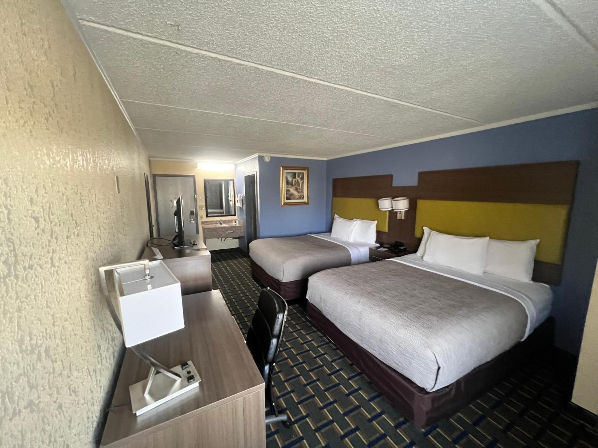 Quality Inn & Suites Near Six Flags East Atlanta Extérieur photo